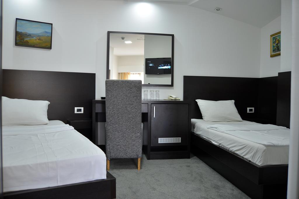 Hotel Golf Kruševac Habitación foto