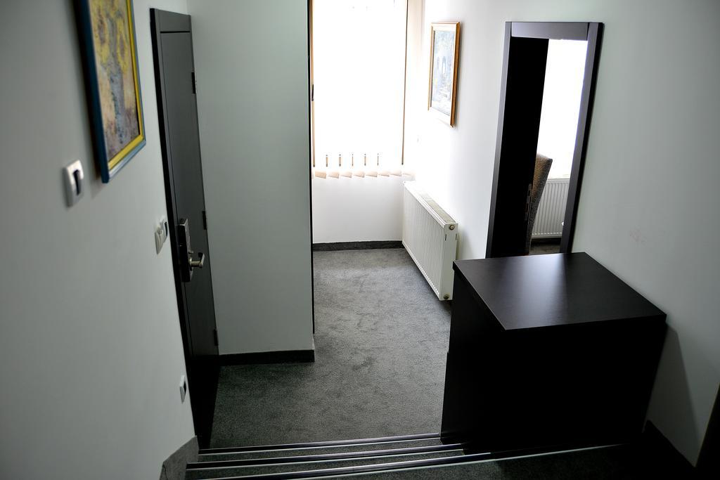 Hotel Golf Kruševac Habitación foto